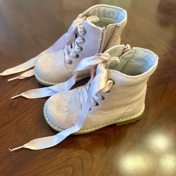 L’AMOUR Stellina Brogue Boots Pink Size 7 Toddler - Picture 3 of 3